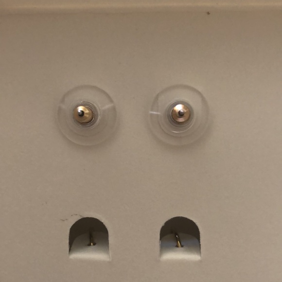 Anne Klein II faux diamond & hoop earrings. - Picture 2 of 4